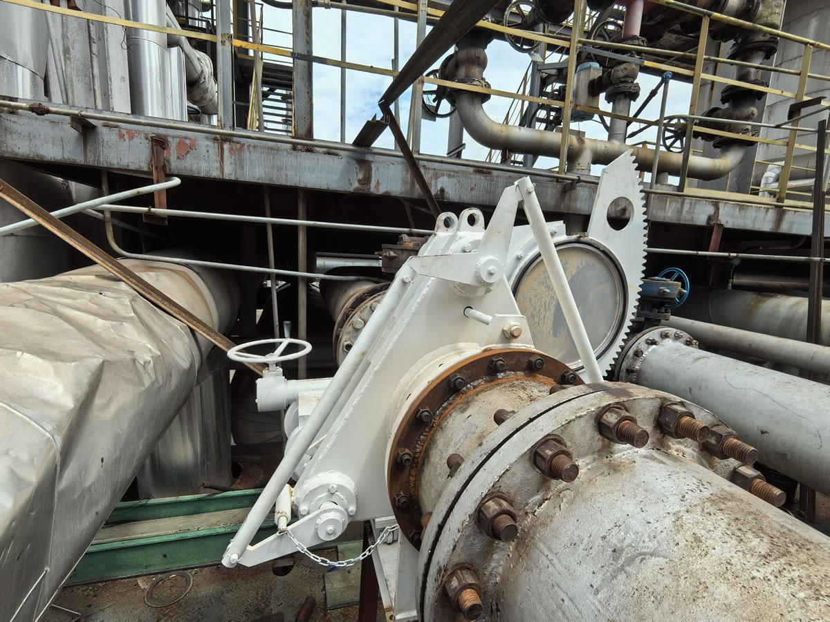 山东东方宏业化工有限公司---三点型快切盲板